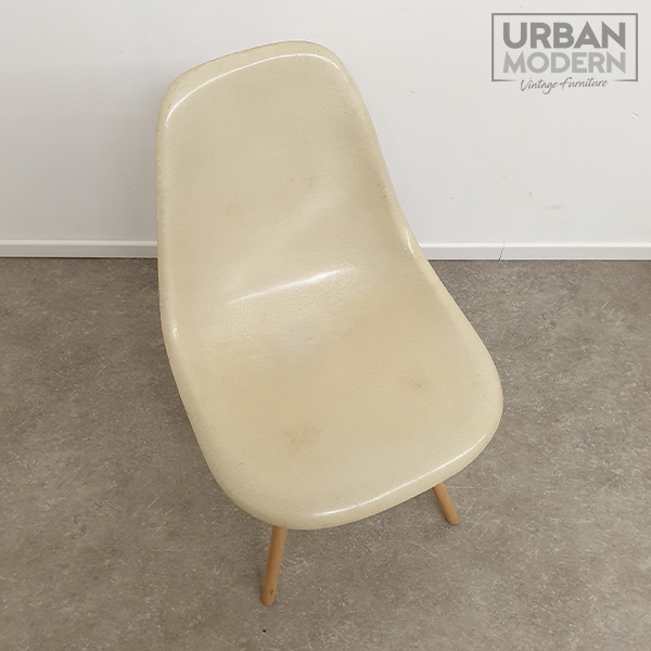 Eames Side Chair DSW
